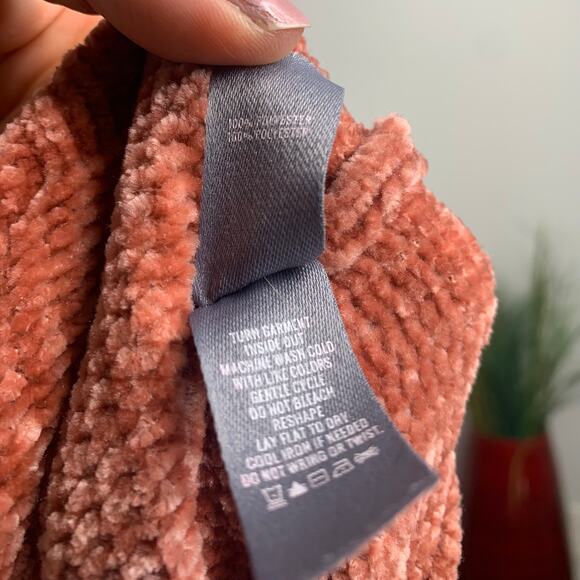 Aerie Light Red Super Soft Crewneck Sweater - Picture 8 of 8